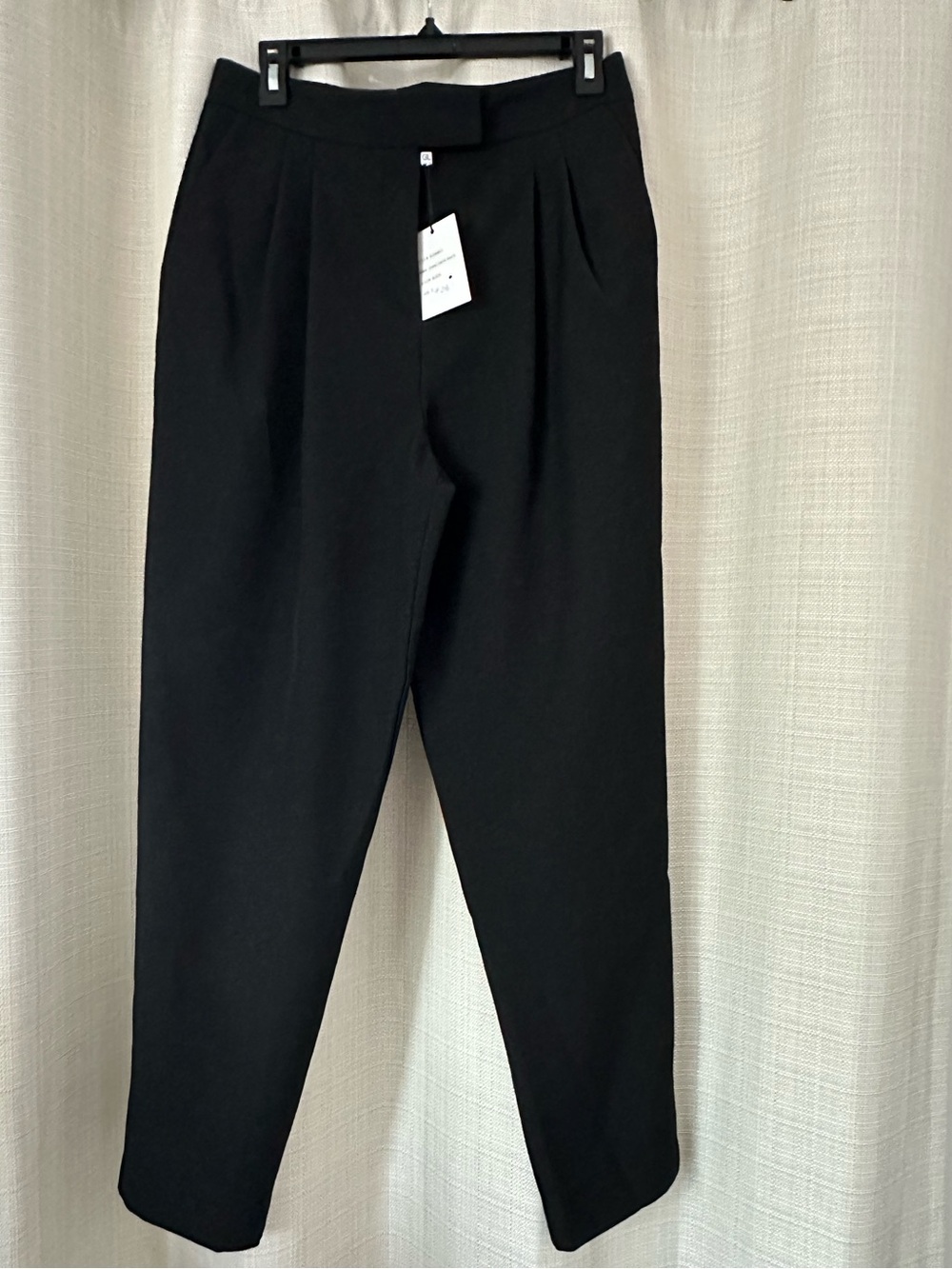 Generation Love Jenise Crepe Dress pants Black Pleated trouser High rise 6 crops